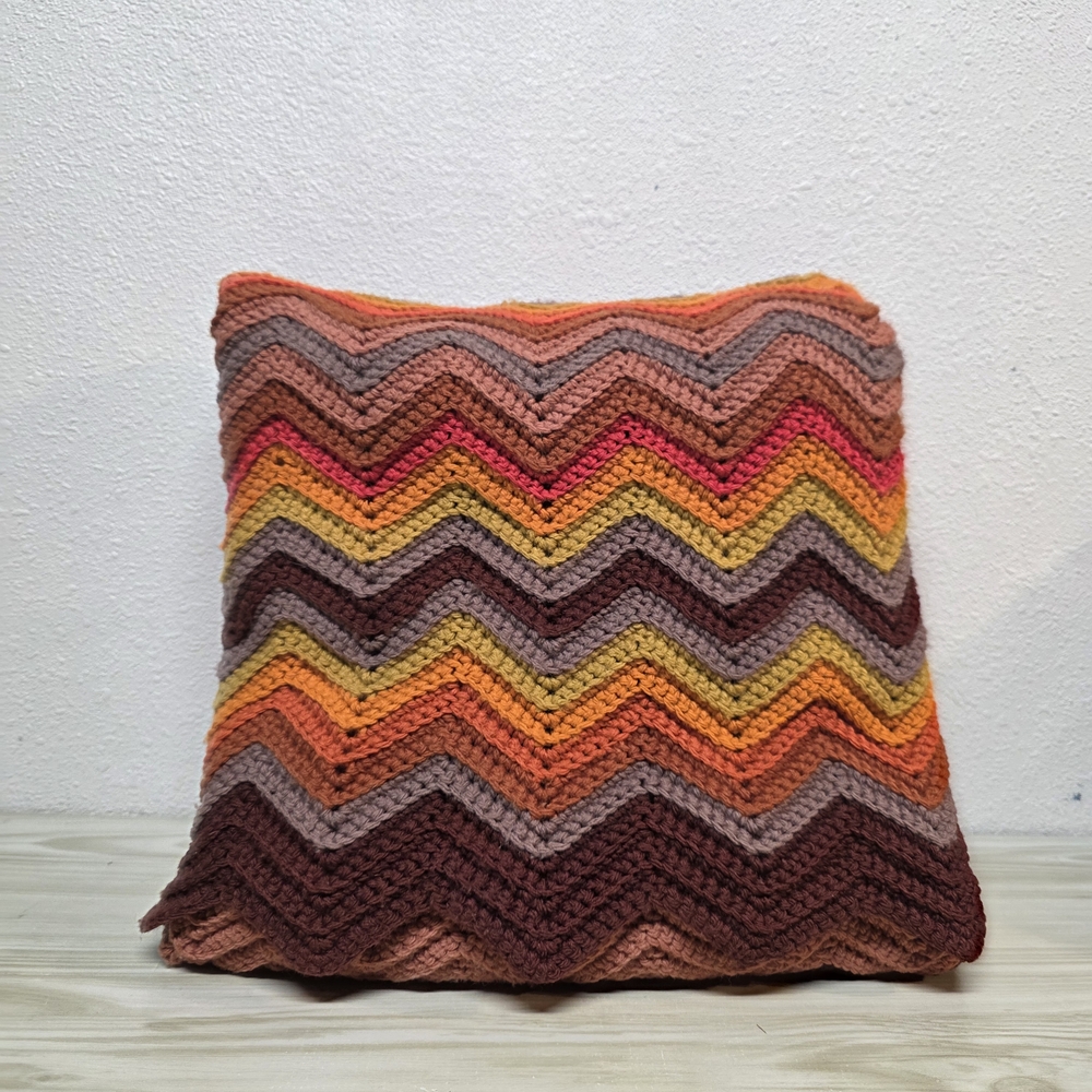 Hand Crafted Crochet Multicolor Chevron Pattern Throw Blanket - Picture 2 of 3